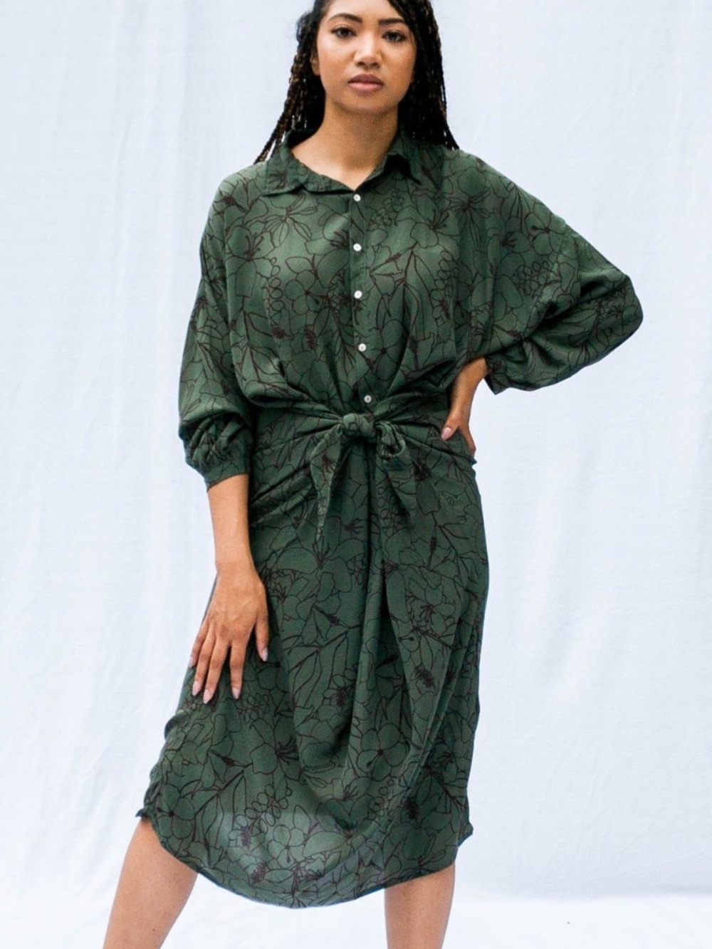 ACACIA Button-Front Long Shirt Dress in Forest Green/ Black Floral Print small